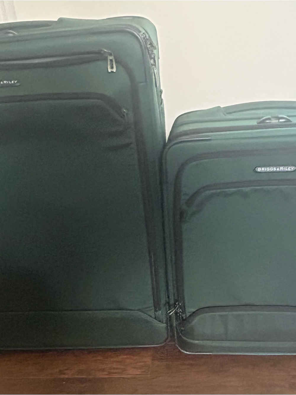 Briggs & Riley Forest Green Softside Spinner Luggage Set - used once